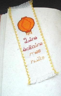 marque page lire eclaire mes nuits