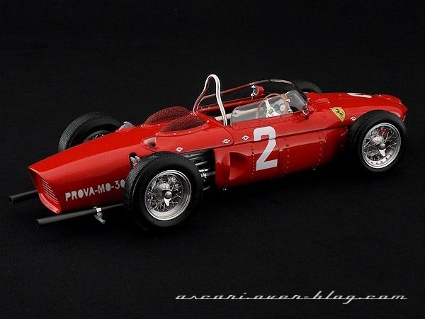 1-18 FERRARI 156 F1 PHILL HILL NUM 2 ITALIE 03