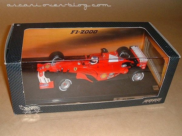 1-18 Ferrari F1-2000 Barrichello Hot Wheels1