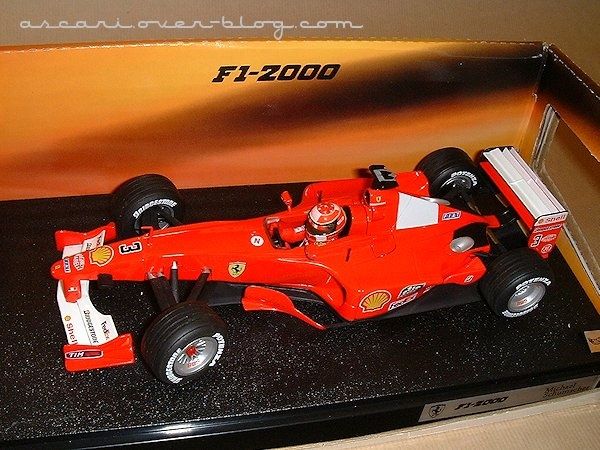 1-18 Ferrari F1-2000 Schumacher Hot Wheels 1