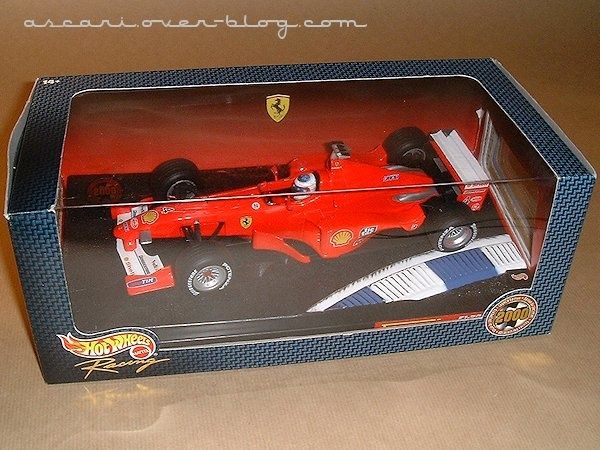 1-18 Ferrari F1-2000 presentation Barrichello Hot Wheels