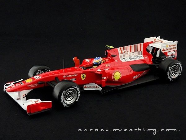 FERRARI F10 ALONSO 2010 HOT WHEELS 01