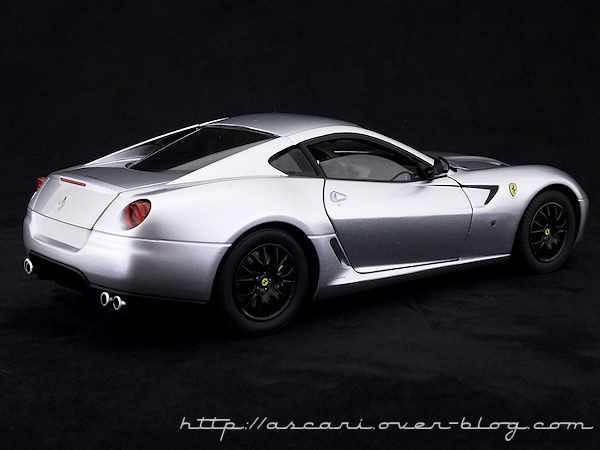 1-18 FERRARI 599 GTB Fiorano J TODT Elite-Rosso18 02