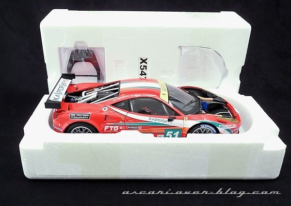 1-18 FERRARI 458 GT2 NUM51 ELITE 02