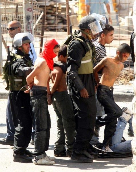 Israel-torture-les-enfants-palestiniens.jpg