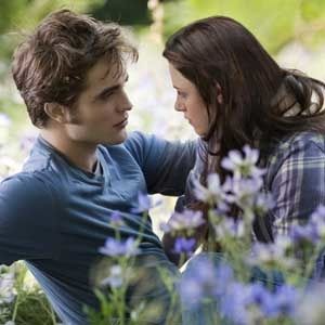 twilight-eclipse-hesitation-robert-pattinson-kristen-stewar.jpg