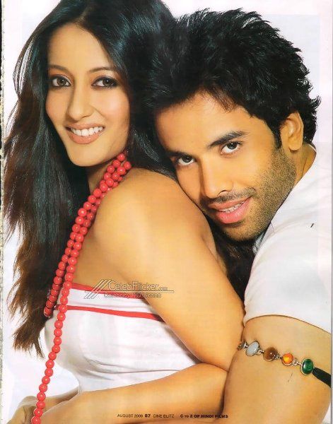 Tusshar Kapoor couple