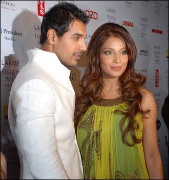 Lakme-FashionLakme-Fashion-Week--Week.jpeg