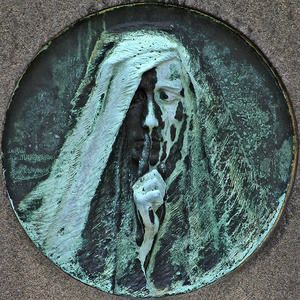 chut--Cimeti-re-du-P-re-Lachaise-Galerie-Leo-Reynolds-.jpg