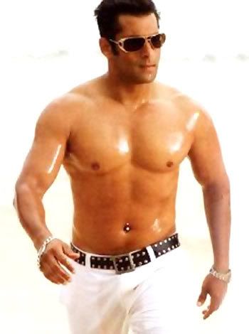 Salman-Khan-Navel-Piercing.jpg