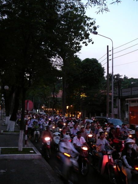 rencontre ho chi minh