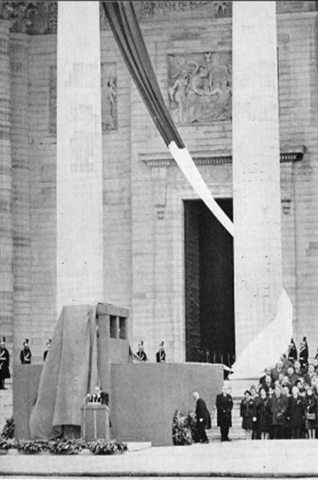 Transfert des cendres de Jean Moulin au Panthéon : discours d'André Malraux  - Commun COMMUNE [le blog d'El Diablo]