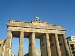Berlin-porte-de-brandenbourg.jpg
