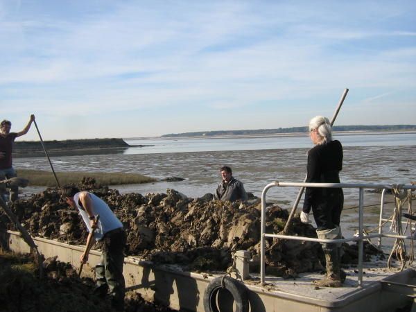 la mer monte dans le traict