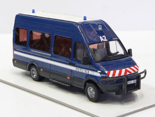 Iveco Daily Irisbus Gendarmerie au 1/43ème (MVI) -