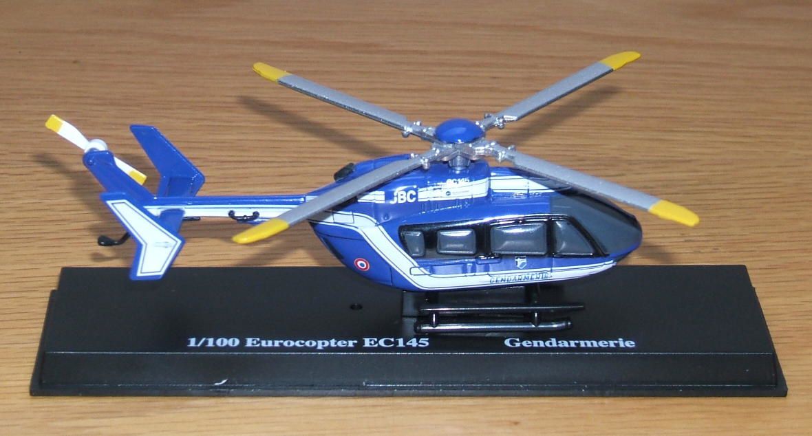 Redif - Hélicoptère EC-145 Gendarmerie radiocommandé au 1/64ème et