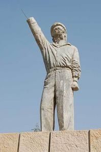 Statue-matoub-1-aefa7.jpg