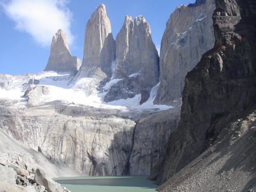 LES fameuses "Torres del Paine" dans le parc eponyme.