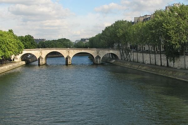Le Pont Marie (Paris IV) vu du pont Louis-Philippe (Paris IV)