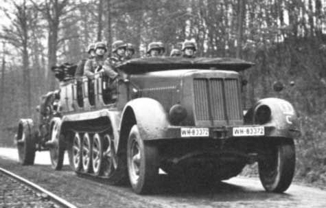 sdkfz7-3-copie-1.jpg