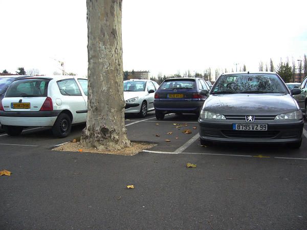 parking.jpg