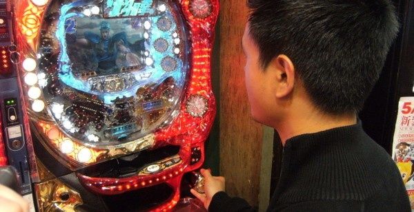 Tokyo-8.7-Pachinko.jpg