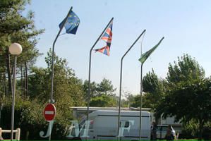 img-1086-border.jpg