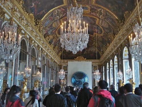 Jeff Koons et le Roi-Soleil à Versailles: démesure et ironie - archéologie  du futur / archéologie du quotidien