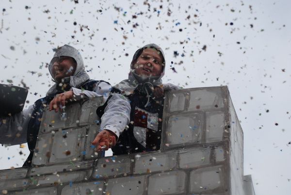 100314-A656-ESMT-Carnaval_redimensionner.JPG