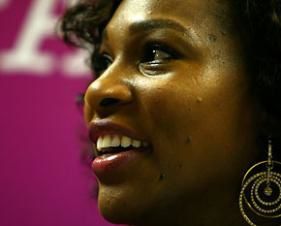serena williams en conférence de presse au sony ericsson open de miami. la WTA a désigné williams comme joueuse de l'année 2008 serena williams en conférence de presse au sony ericsson open de miami. la WTA a désigné williams comme joueuse de l'année 2008