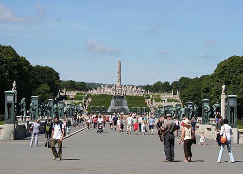 Vigeland-Park.jpg