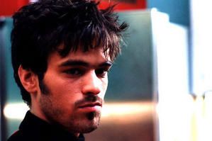 romain-duris-peut--tre.jpg