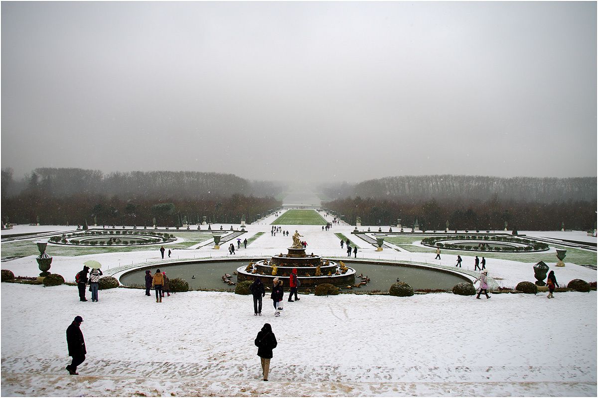 Visite en touriste du château de Versailles au moment de l'exposition du japonais "Takashi Murakami".