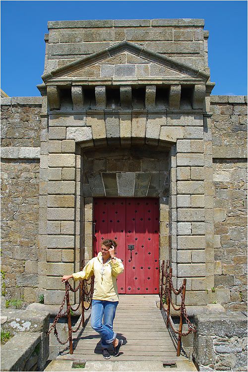visite guidée en photos du Fort National à Saint Malo.