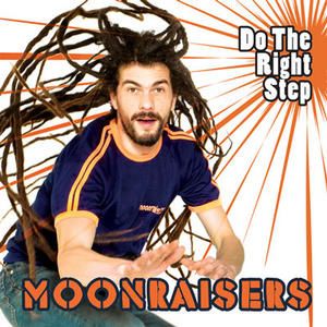 moonraisers-copie-1.jpg