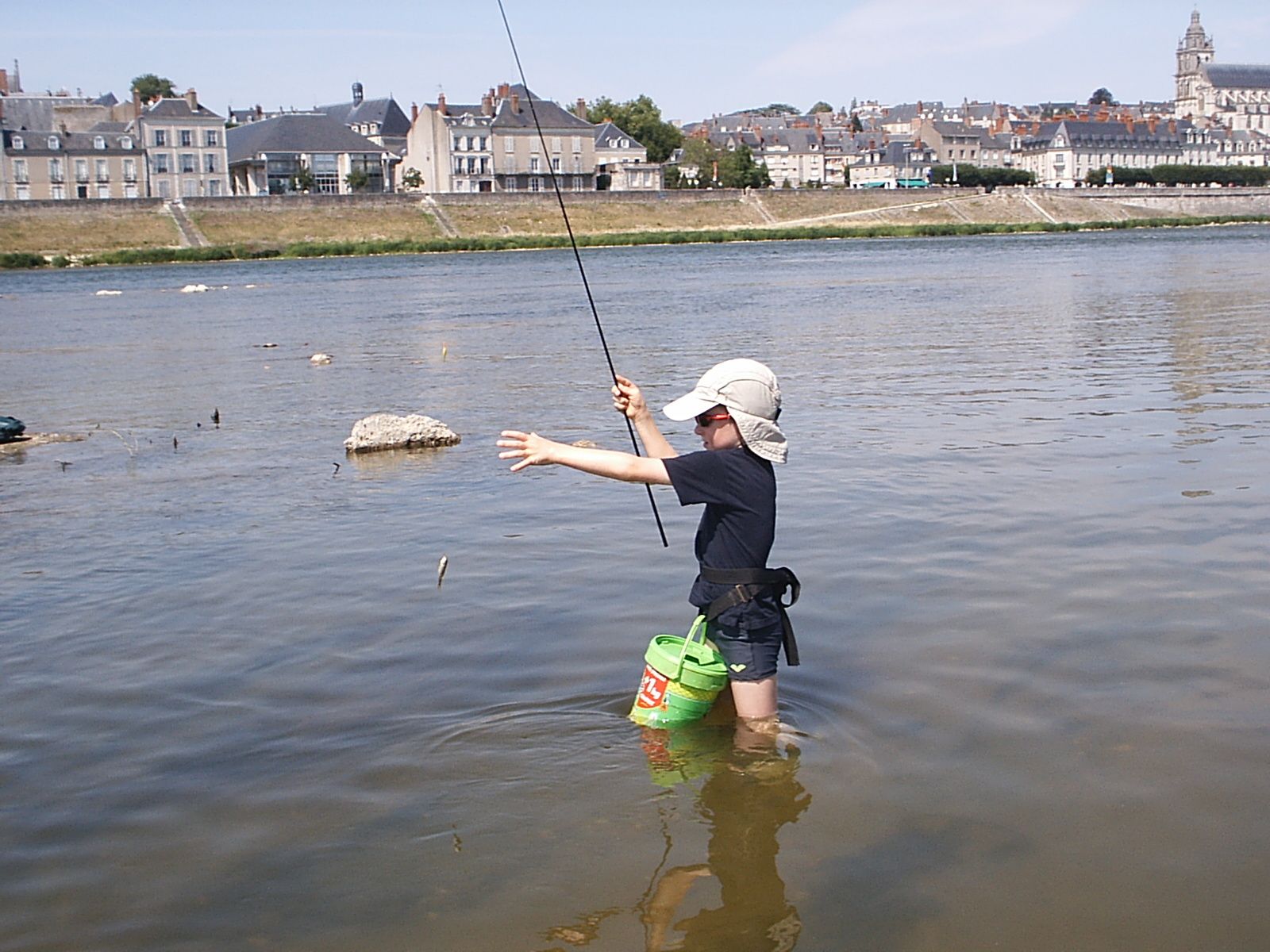 La feuille de route touristique avec la pêche