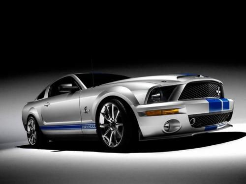 Ford-Mustang-Shelby-GT500KR-King-of-the-Road-02-800.JPG
