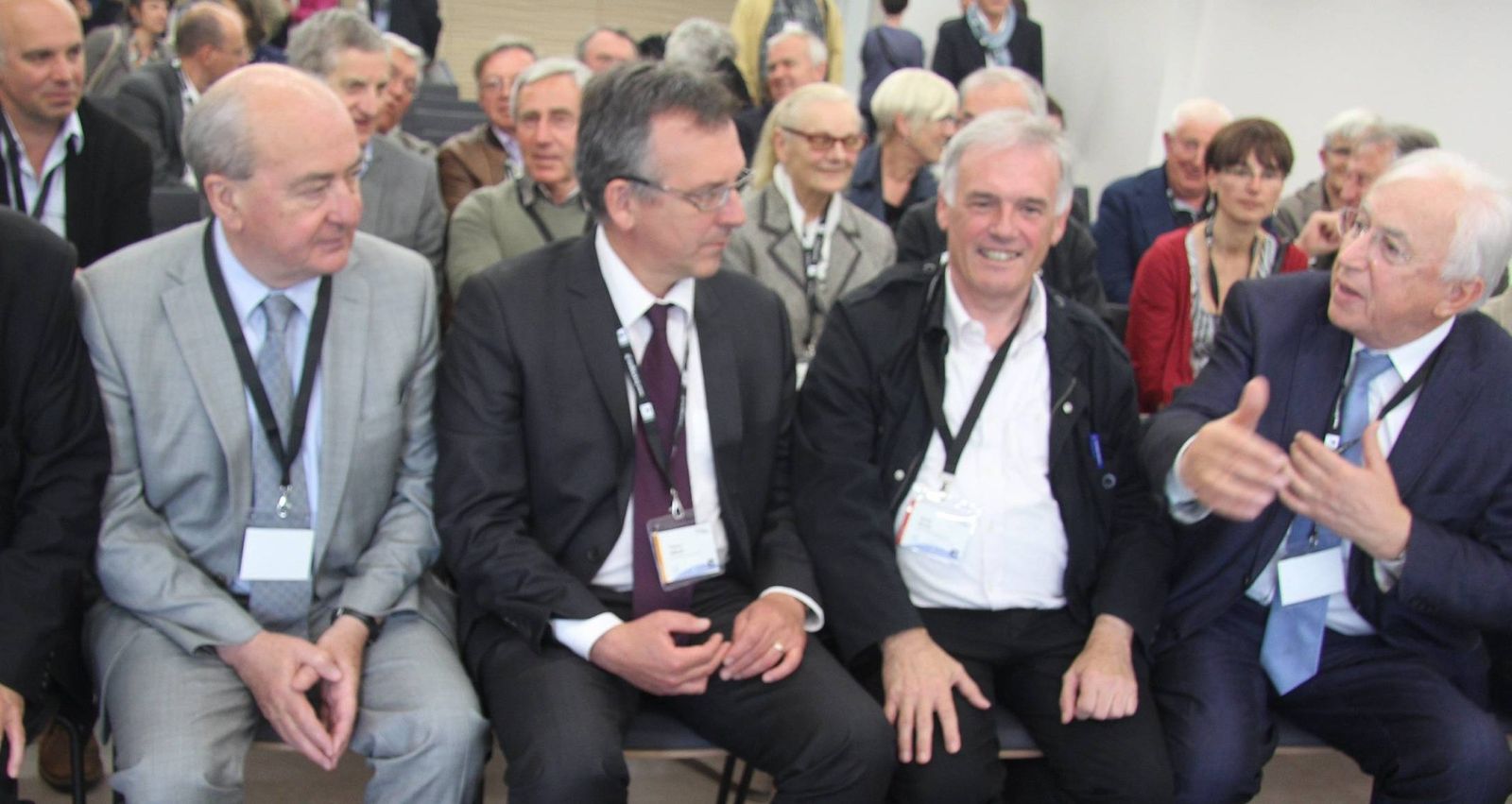 rencontres a l ouest 2013 Les ouvrières à l'épreuve des restructurations des années 1990 et 2000 : les cas de moulinex et chantelle rencontres de saint brieuc, le 25 et 26 juin 2015 à l' école des beaux-arts où nous sommes projection du 13/03/2014 à quimper. rencontres a l ouest 2013 Les ouvrières à l'épreuve des restructurations des années 1990 et 2000 : les cas de moulinex et chantelle rencontres de saint brieuc, le 25 et 26 juin 2015 à l' école des beaux-arts où nous sommes projection du 13/03/2014 à quimper.