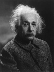 180px-Albert-Einstein-1947-copie-1.jpg