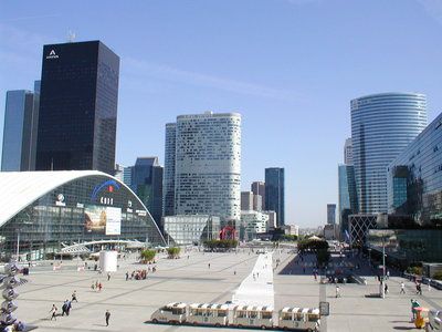 la defense