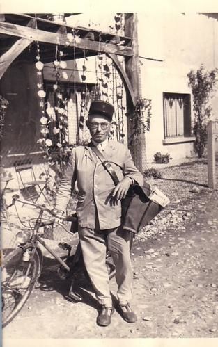 Mon-grand-oncle-facteur.jpg