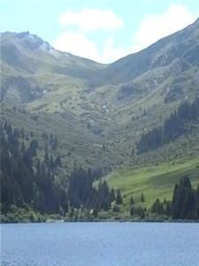 vue-sur-le-cormet-d-ar--ches.jpg