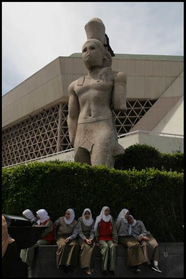 Alexandrie pharaonique et Alexandrie musulmane se côtoient sans trop se regarder. (c)Antonin Sabot