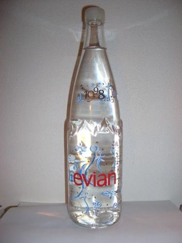 Bouteilles en verre - Evian