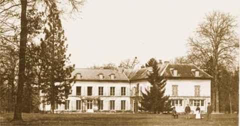 3cc.-chateau-claye-jpeg.jpg