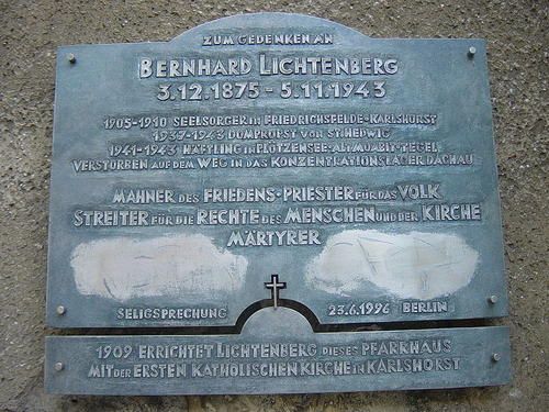 Bernhard-Lichtenberg-Gedenktafel.jpg