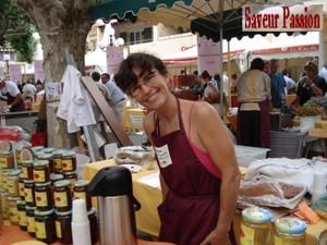 chateauneuflerouge2007apicultrice.jpg