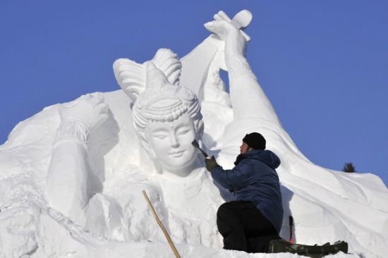 sculpture-neige-8.jpg
