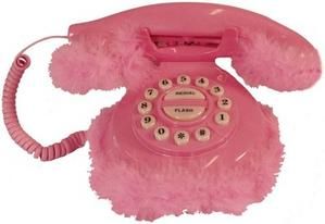 telephone-fourrure-rose.jpg