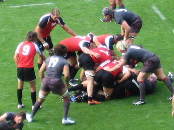 rugby-9-09-015.jpg